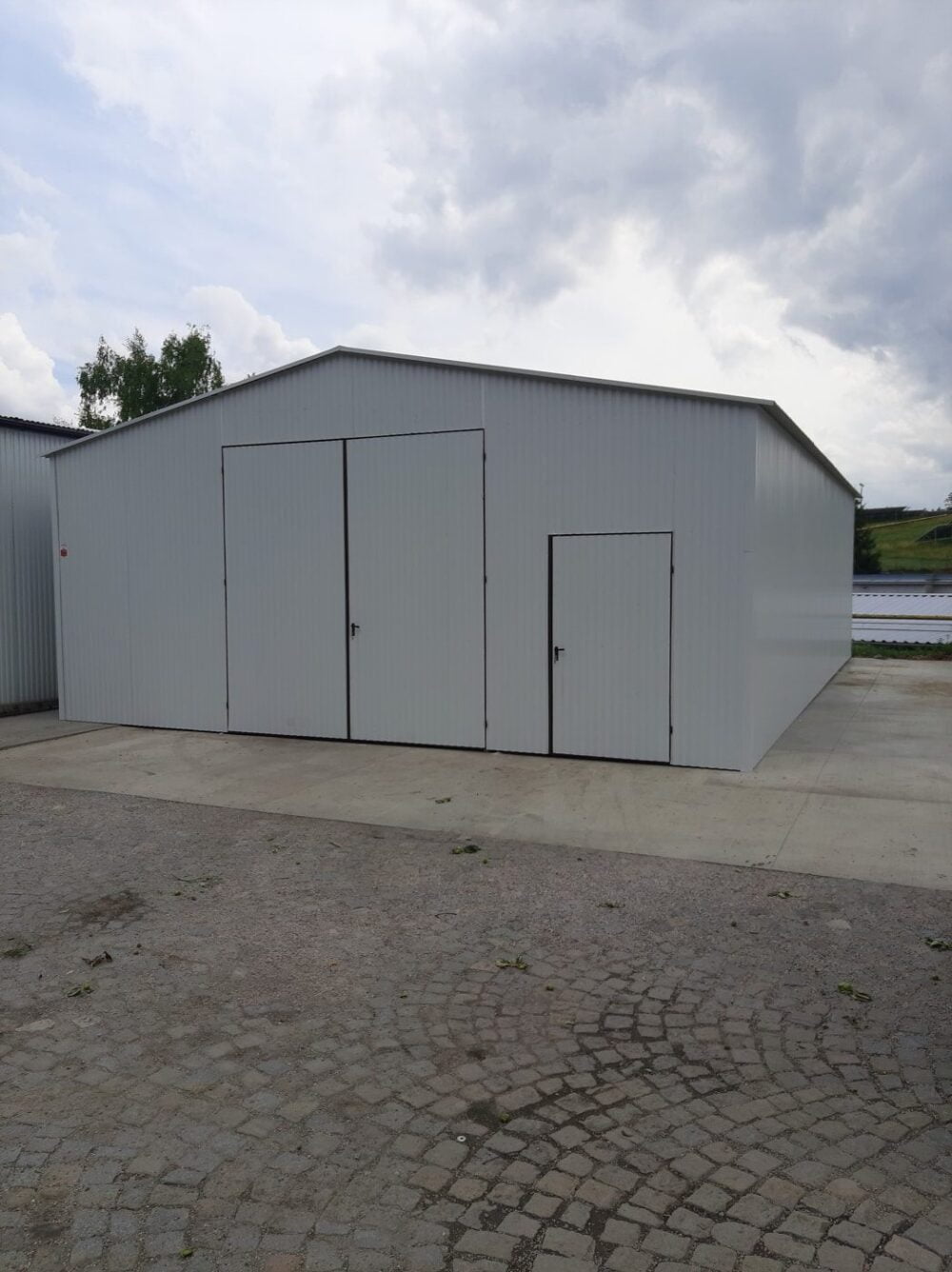 Hala magazynowa z blachy trapezowej 9x18 - Image 3