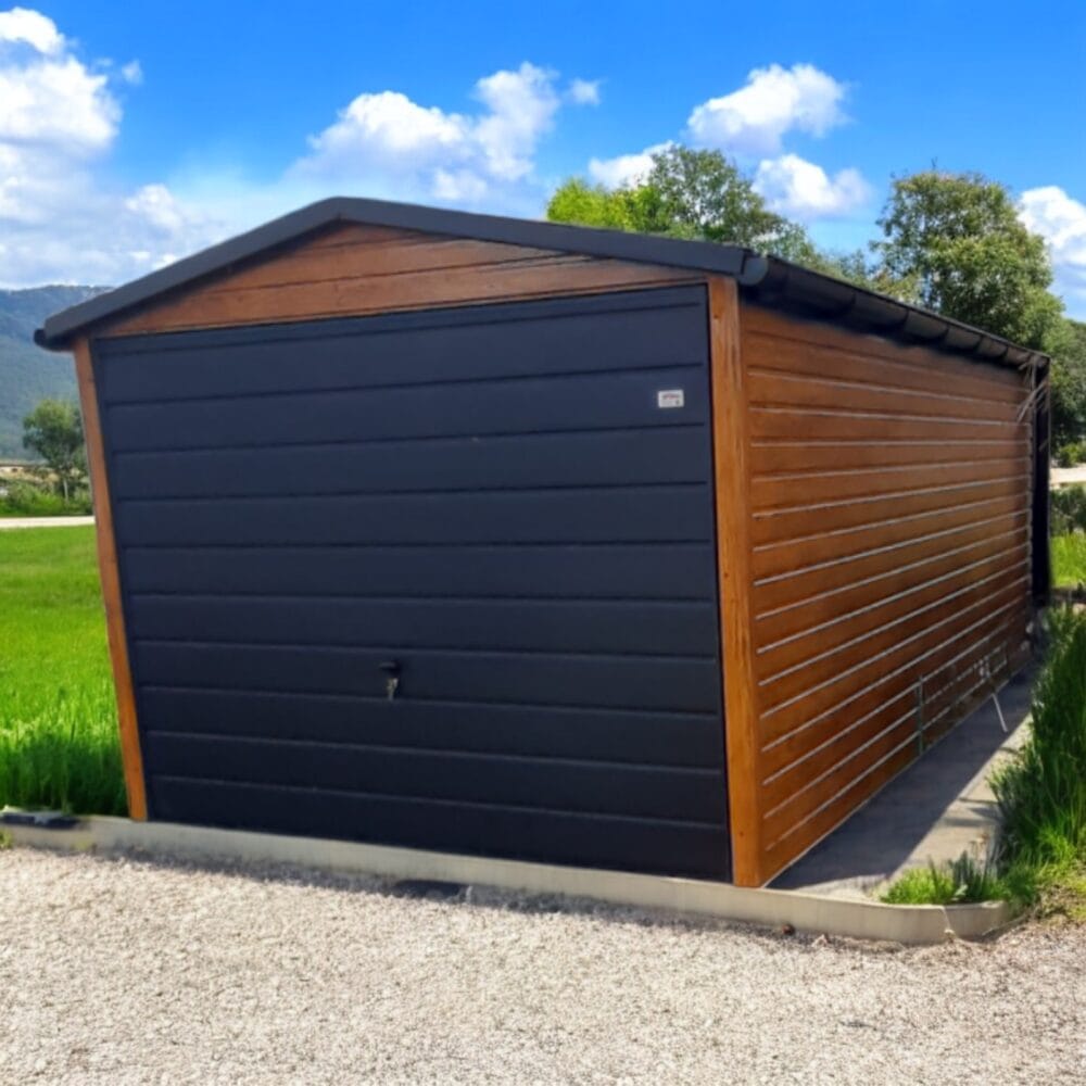 Garaż blaszany Premium dwuspadowy 3×7 brama uchylna